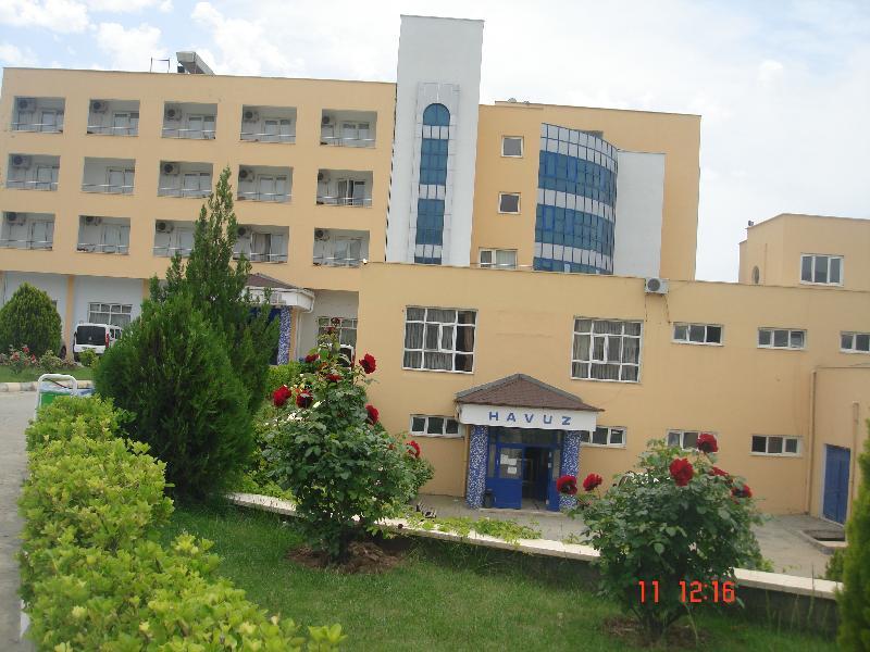 Bato Thermal Hotel Batman Exterior photo